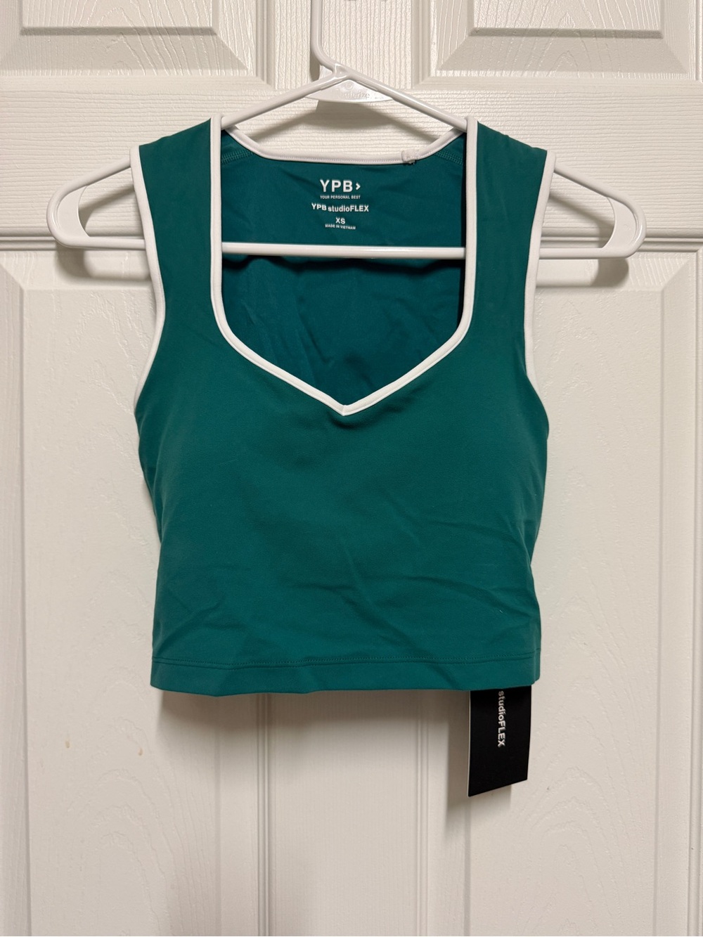 Abercrombie YPB studio Flex Teal V-Neck Crop Tank with White Trim- NWT